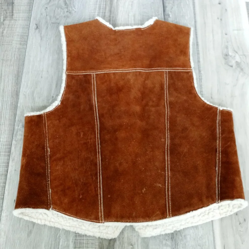 Vest Suede Leather Sherpa lined Men's size 46 Made in Mexico